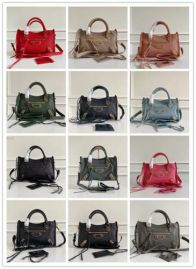 Picture of Balenciaga Lady Handbags _SKUfw100647955fw